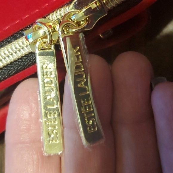 Estee Lauder Red Faux Velvet Makeup Cosmetic Case NWOT - Picture 2 of 6